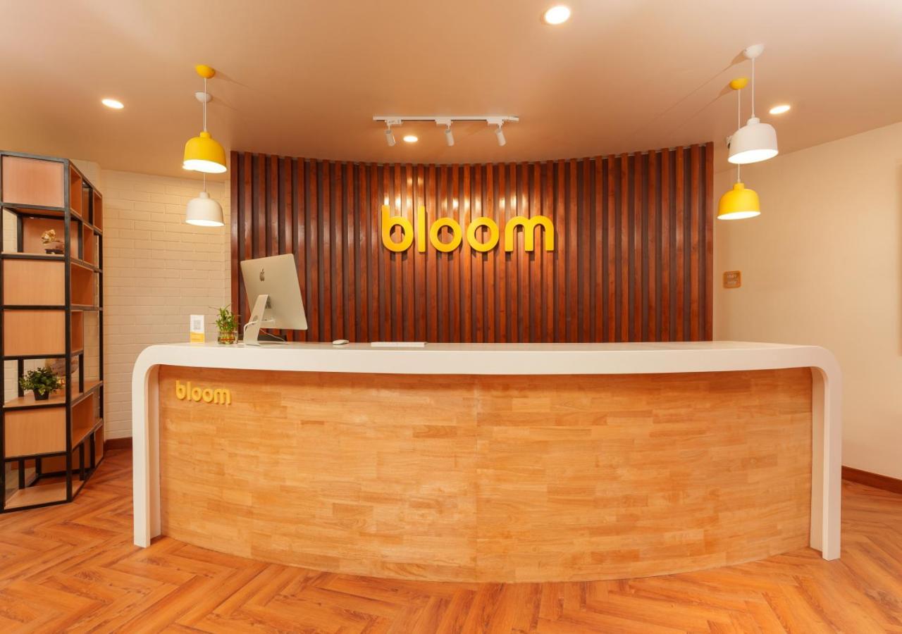 Bloom Boutique - Connaught Place Area New Delhi Exterior photo